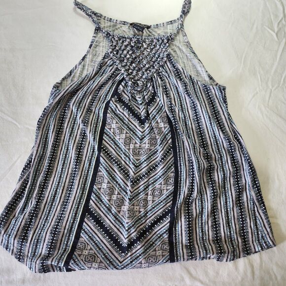 Lucky Brand Tops - Lucky Brand Live In Love Halter Top Size M Boho Chevron Print Woven Detail